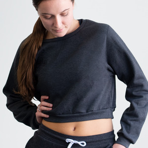 Studio Essentials Ladies Crewneck Crop Sweatshirt